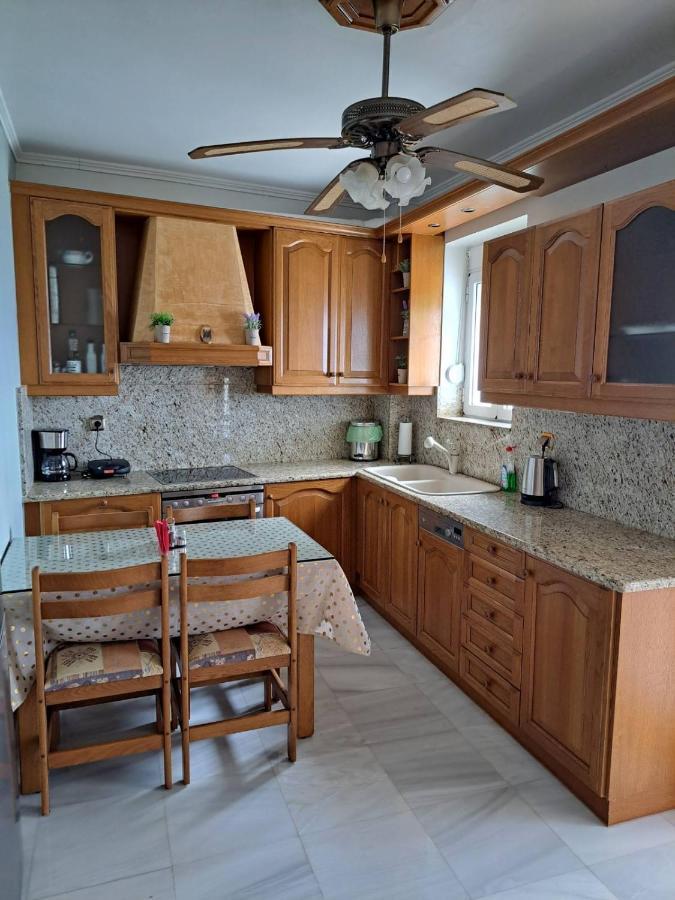 Seaview Flora'S Luxury Apartment-300Meters From The Beach ريثيمنو المظهر الخارجي الصورة