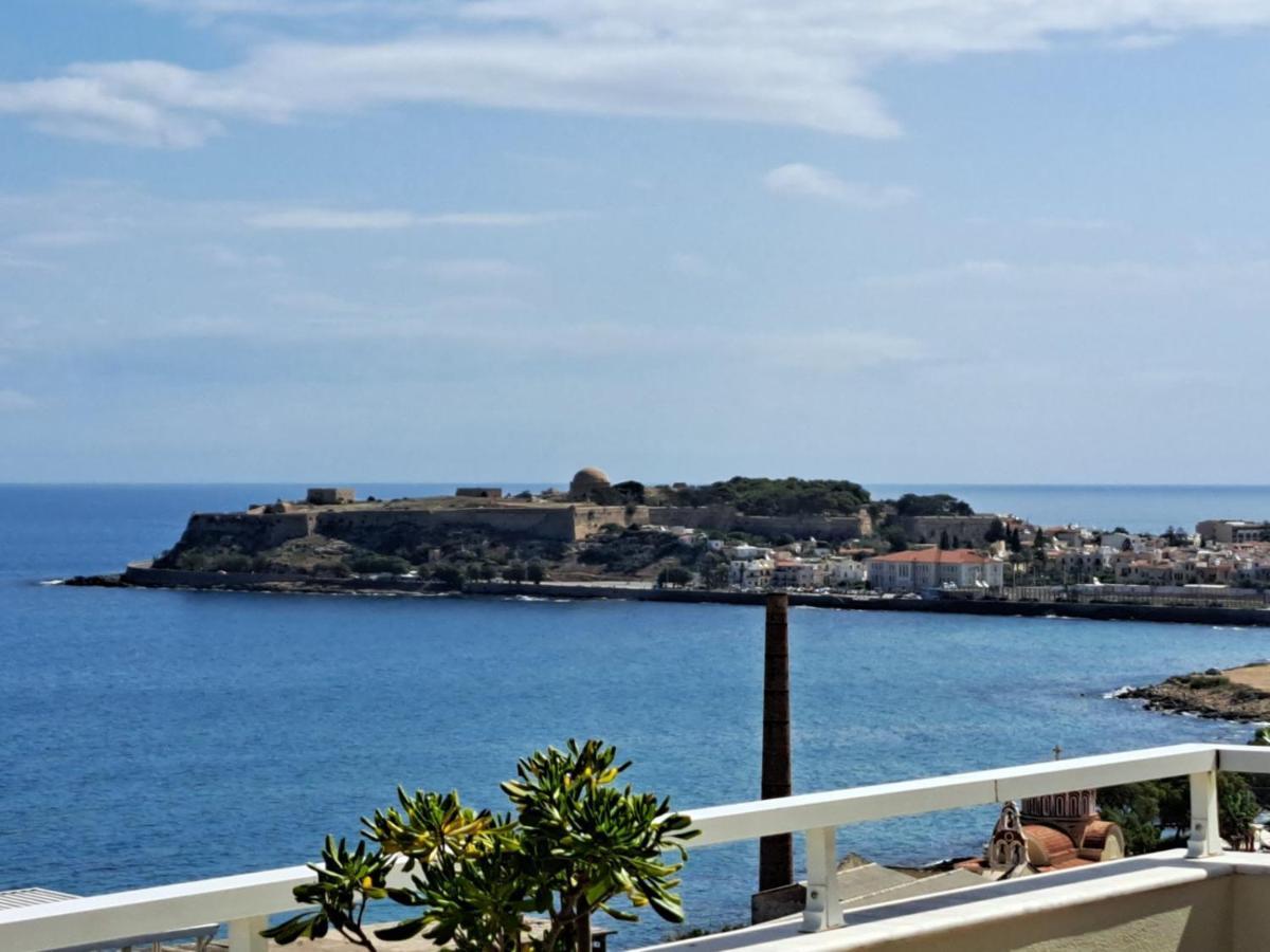 Seaview Flora'S Luxury Apartment-300Meters From The Beach ريثيمنو المظهر الخارجي الصورة